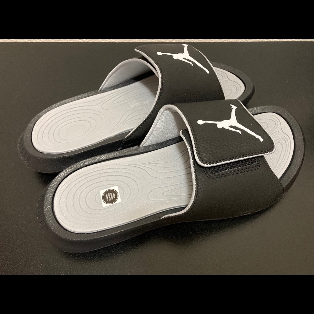 🎄New Mens Nike AIR JORDAN HYDRO 6 SIX SLIDES 7 8 9 10 11 12 881473 011 BLACK - Picture 8 of 12